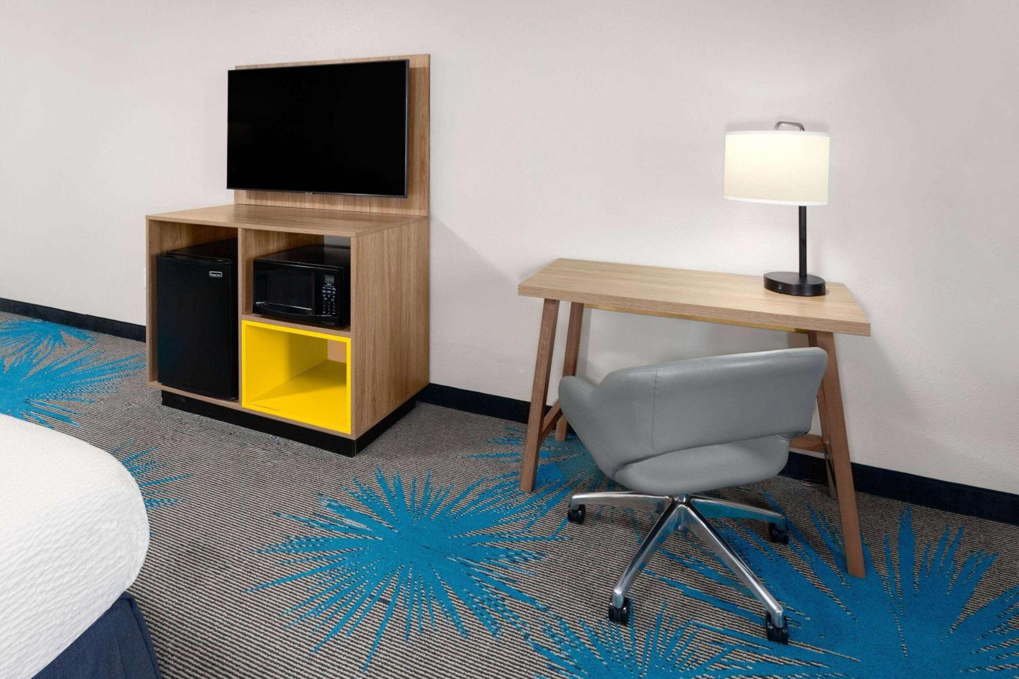 Days Inn & Suites By Wyndham Of Morris Luaran gambar